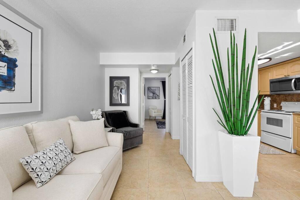Beautiful Apartment In The Heart Of Miami Apt 8 Bagian luar foto