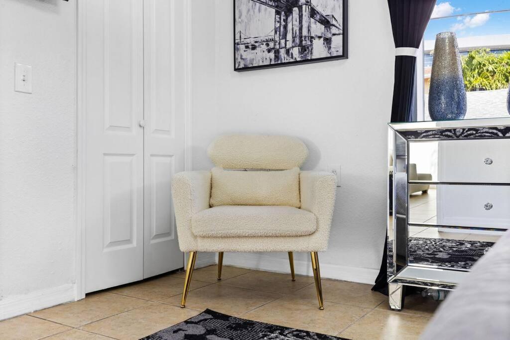 Beautiful Apartment In The Heart Of Miami Apt 8 Bagian luar foto