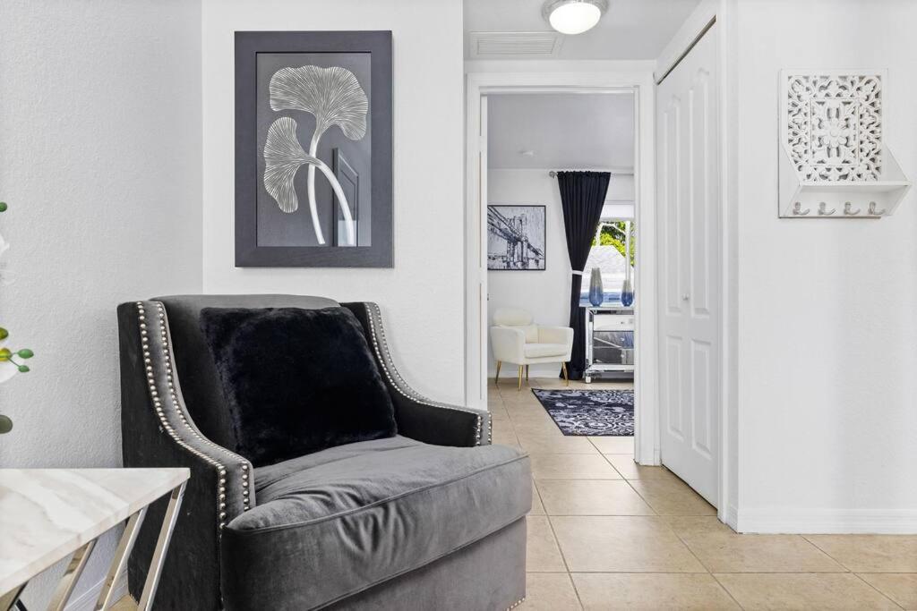Beautiful Apartment In The Heart Of Miami Apt 8 Bagian luar foto